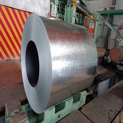 Z275は電流を通された鋼鉄コイルの金属の屋根ふきを広げる建築材料をPrepainted