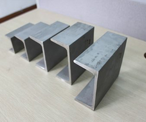 熱浸し加熱Cチャネル鋼 ASTM A36 建物の建設用