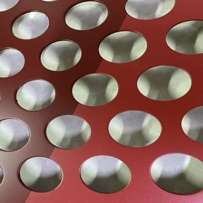 1600mm以下のSGCHの装飾のアルミニウム穴があいたシート