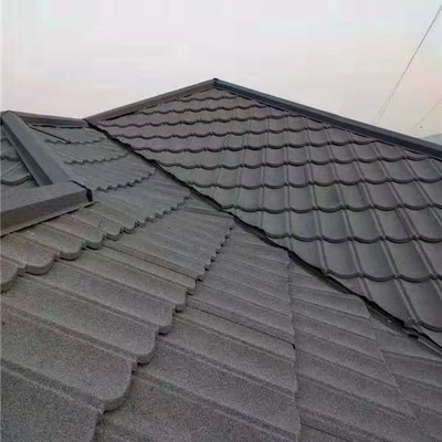 RAL色0.3*420*1340 PPGIはシート、電流を通された金属の屋根ふきシートを波形を付けた