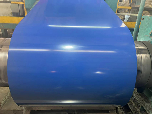 幅 600-1250mm 亜鉛コーティング 40-275g PPGL 建設材料のための鋼コイル